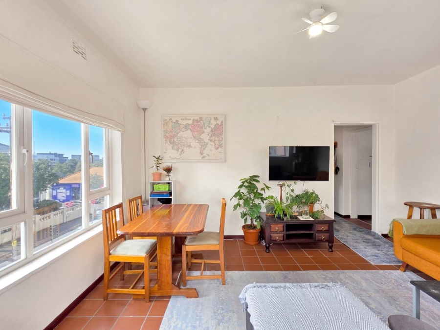 1 Bedroom Property for Sale in Oranjezicht Western Cape